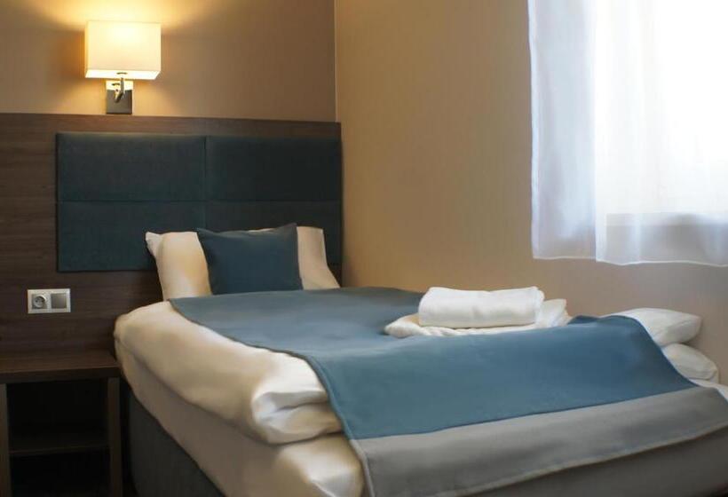 컴포트 싱글 룸, Sleep Wrocław