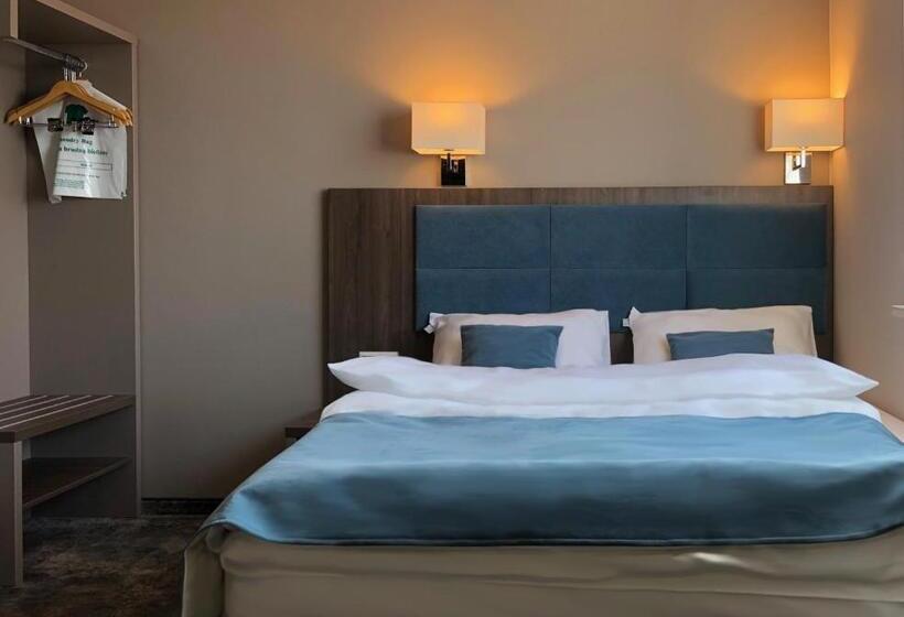 컴포트 룸, Sleep Wrocław