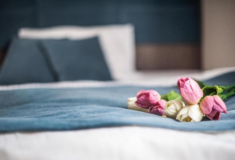 컴포트 룸, Sleep Wrocław