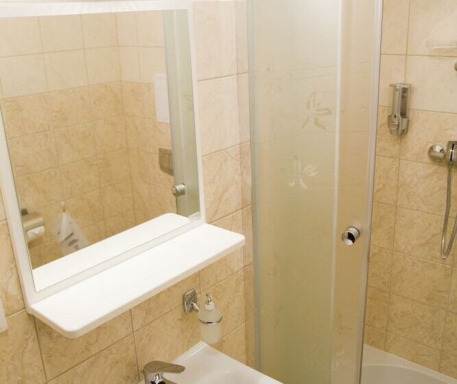 스탠다드 트리플 룸, Sleep Wrocław