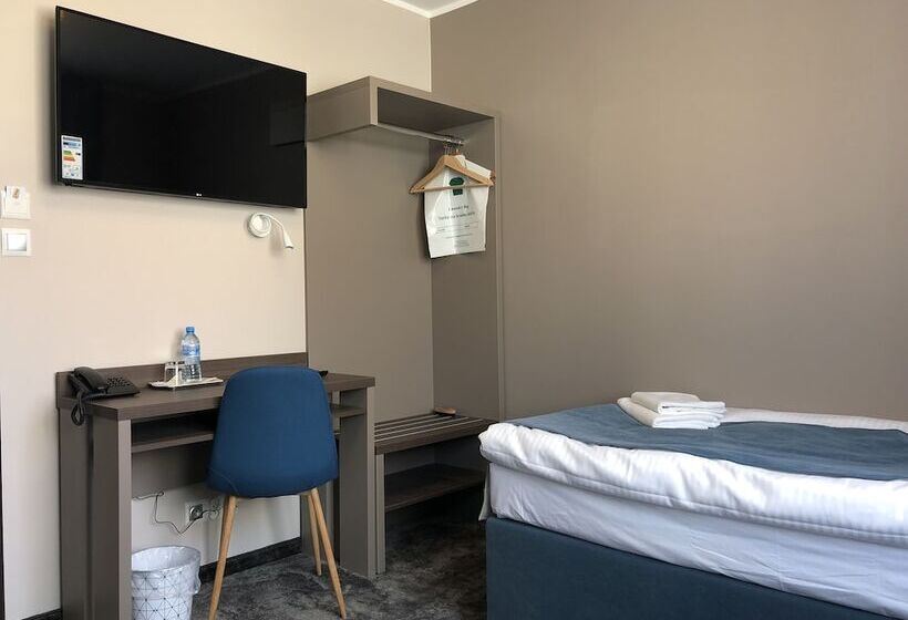 컴포트 싱글 룸, Sleep Wrocław