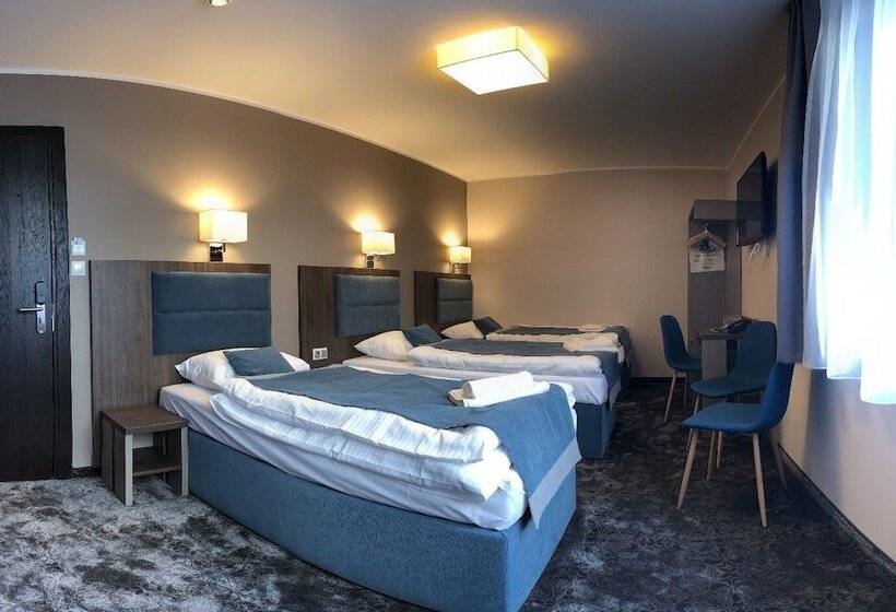 컴포트 트리플 룸, Sleep Wrocław