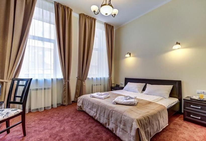 غرفة سوبيريور, Sonata On Mayakovskogo