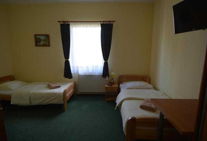 스탠다드 룸, Stawisko Klaudyn