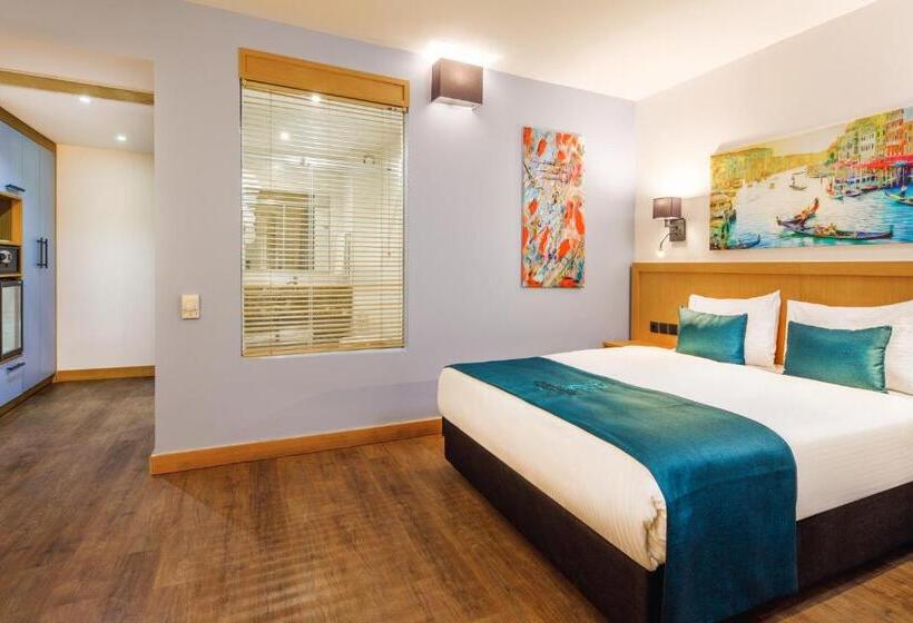 سوییت خانوادگی, Urban Hotel Bomonti