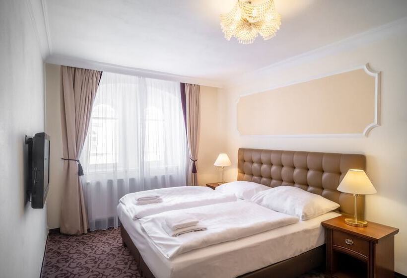 标准间, Windsor Spa