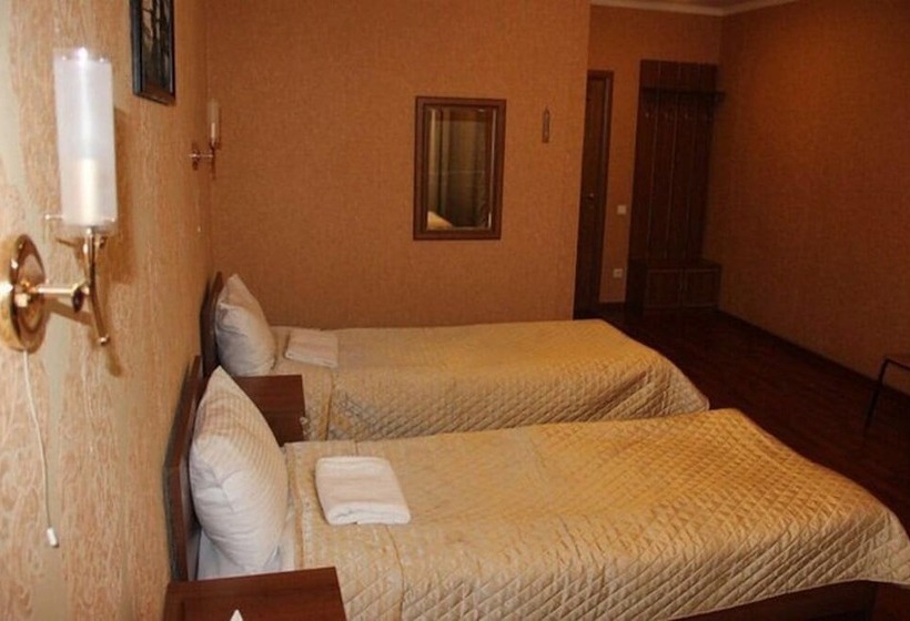 اتاق اکونومی, Lanselot Hotel   Hostel