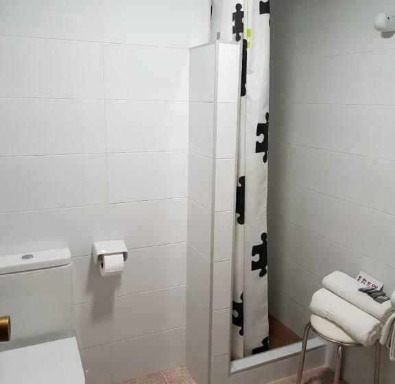 اتاق استاندارد, Pensión La Orozca Benidorm