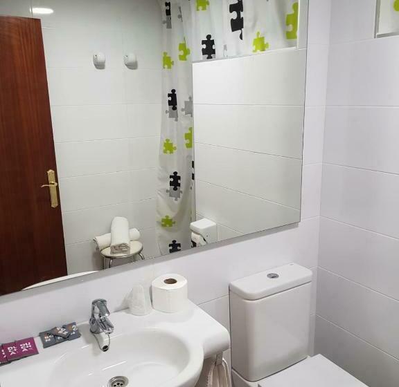 اتاق استاندارد, Pensión La Orozca Benidorm