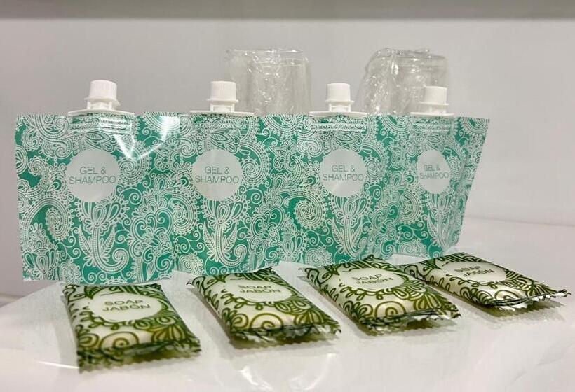 اتاق استاندارد چهار تخته, Pensión La Orozca Benidorm