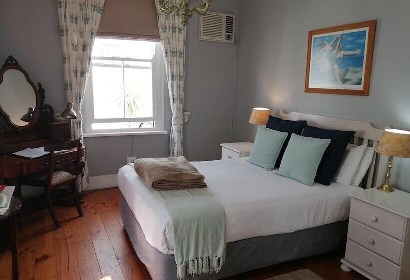 اتاق کلاسیک, Ryneveld Country Lodge