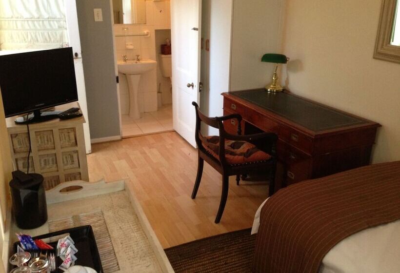 اتاق استاندارد یک نفره, Ryneveld Country Lodge