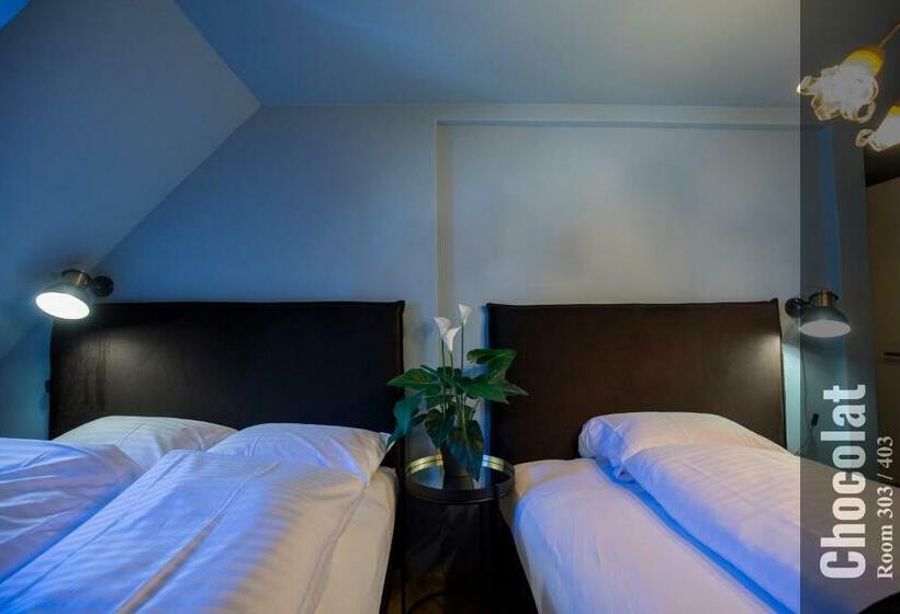 Standard Studio, The Henry Self Check In Guesthouse