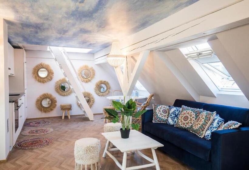 1 Sovrums Lägenhet, The Henry Self Check In Guesthouse