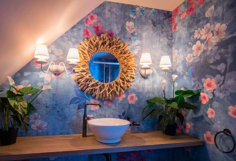 1 Sovrums Lägenhet, The Henry Self Check In Guesthouse