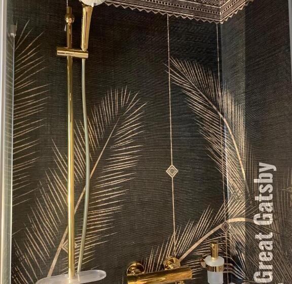 Standard Studio, The Henry Self Check In Guesthouse