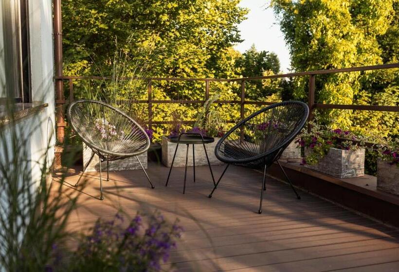 Апартаменты Deluxe 1 Спальня, Villa Toscania Check In 24h