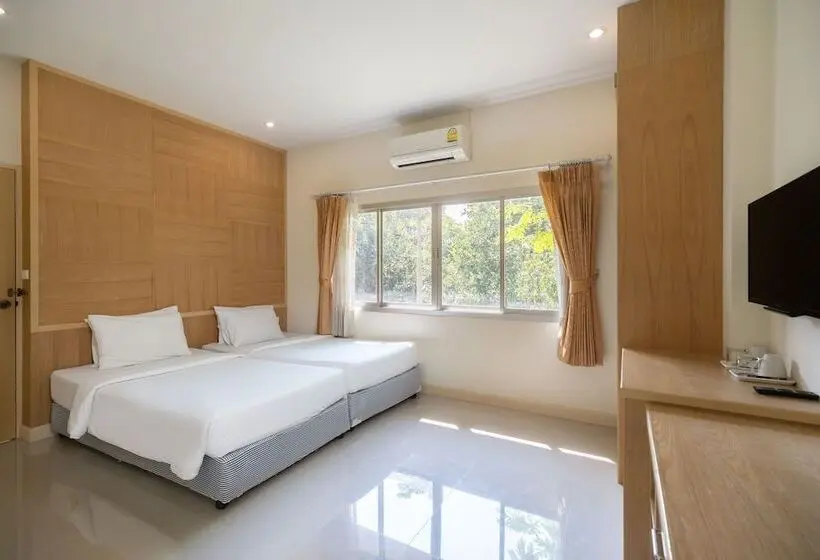 Talo 3 Makuuhuonetta, Thara Cholapruek Resort