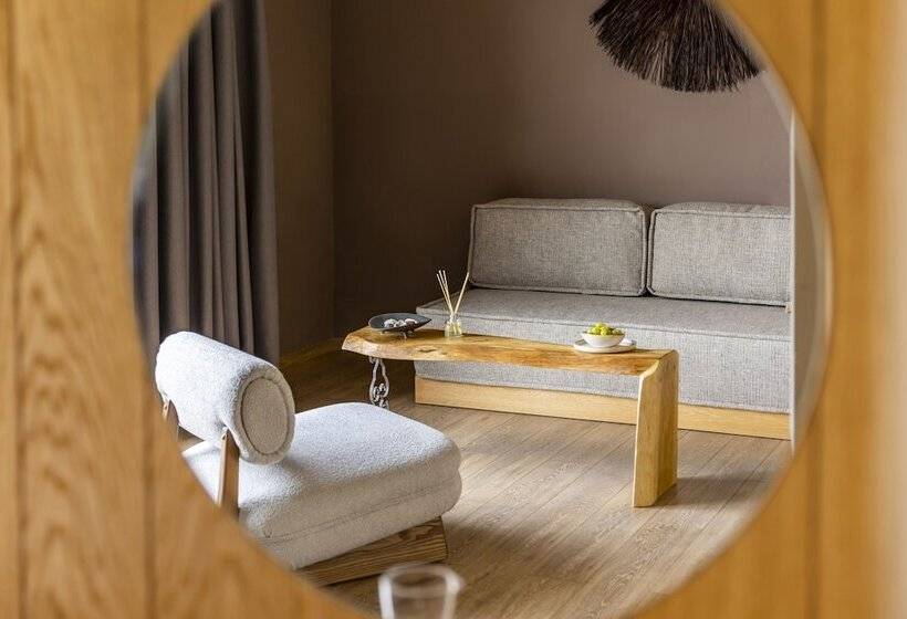 皇家套房, Avaton Suites & Villa Philian Collection