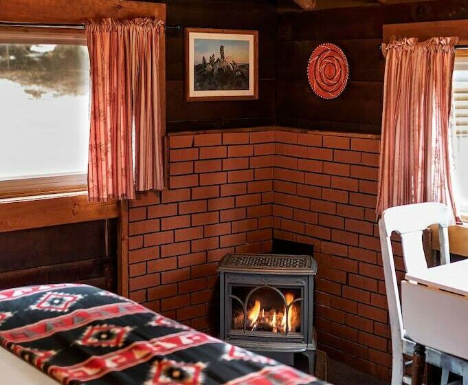 スーペリアキャビン, Lochsa Lodge