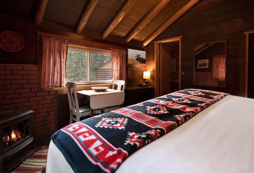 スーペリアキャビン, Lochsa Lodge