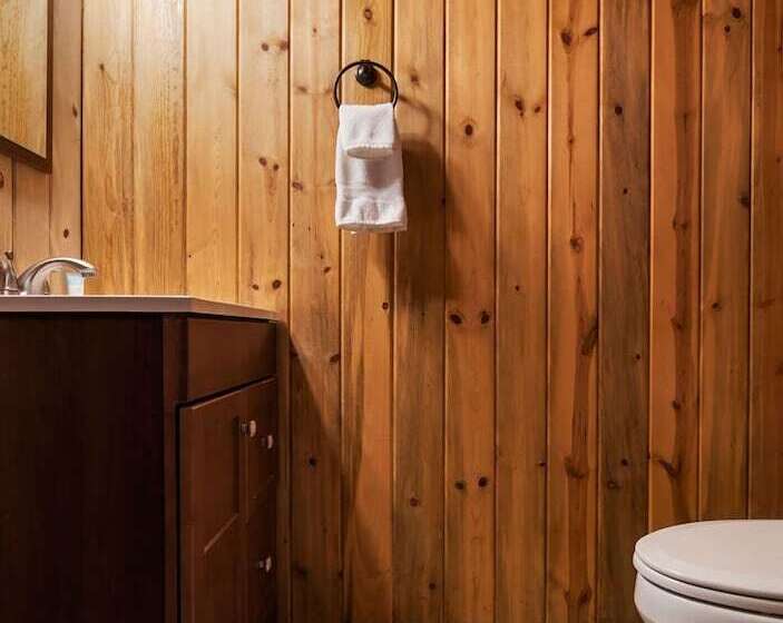 スーペリアキャビン, Lochsa Lodge