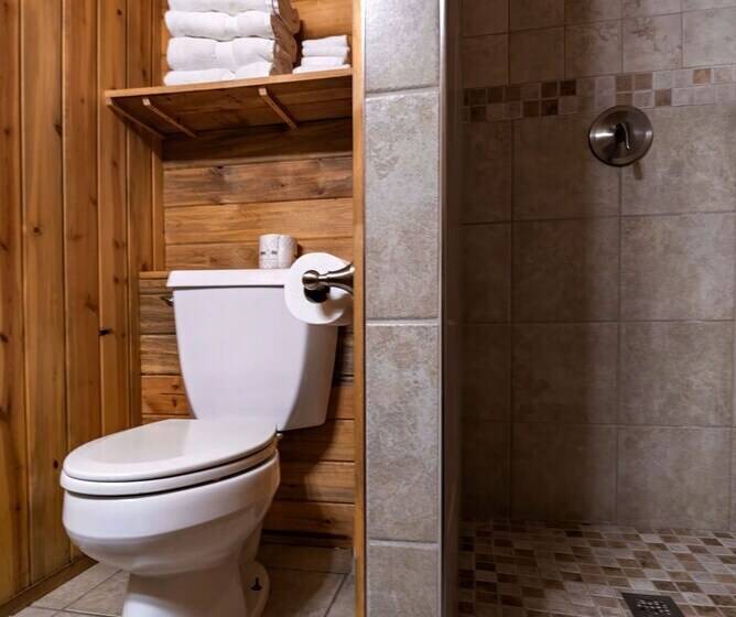 スーペリアキャビン, Lochsa Lodge