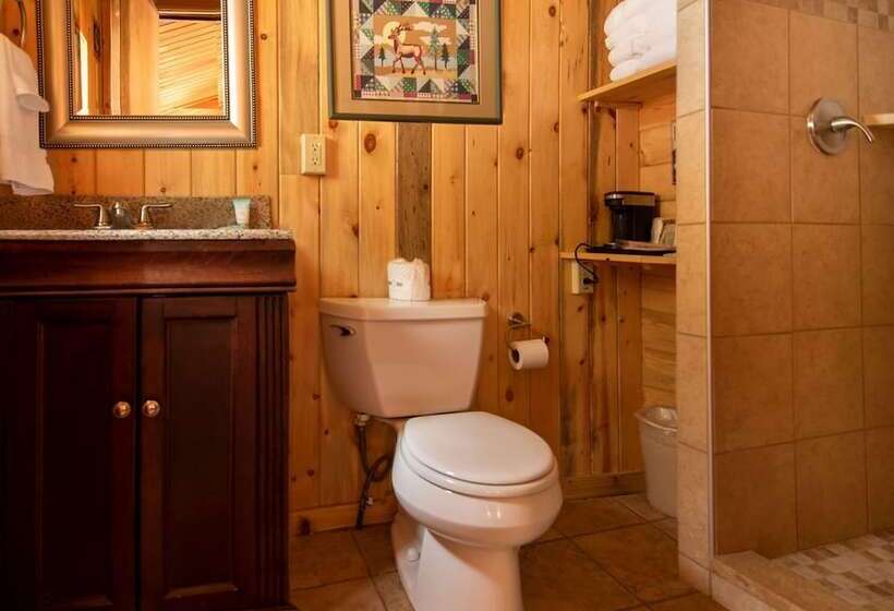 ダブルベッドのクラシックルーム, Lochsa Lodge