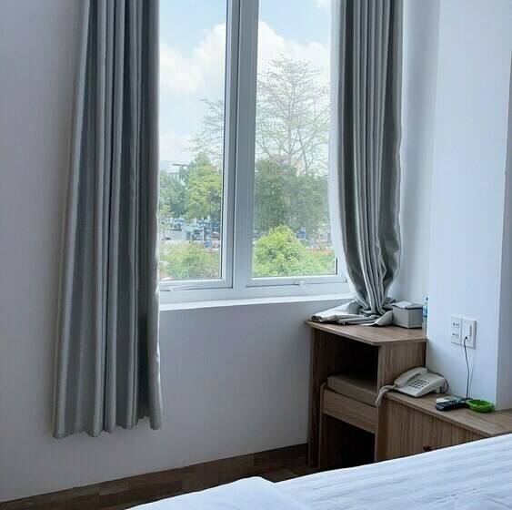 اتاق استاندارد چهار تخته, Anh Phat