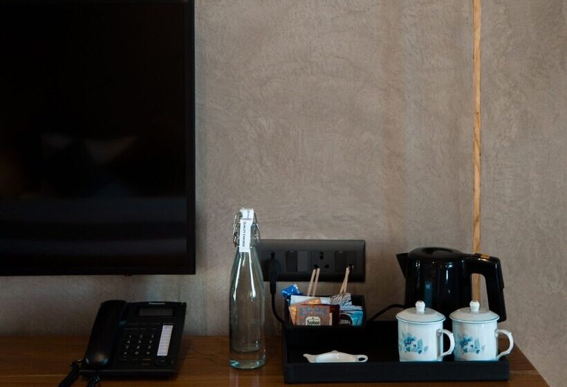 Номер Клуб, Chospa Hotel, Leh