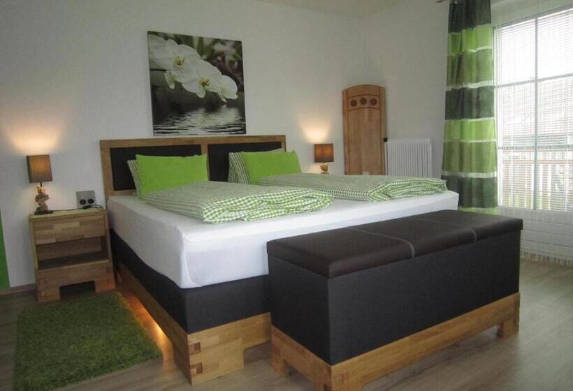 غرفة قياسية مزوَّدة بشُرفة, Frühstückspension Kibler