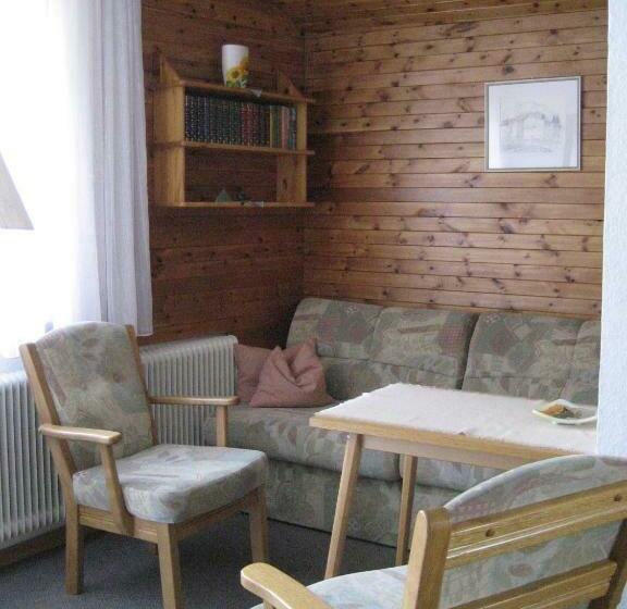 Номер Стандарт, Pension Danler