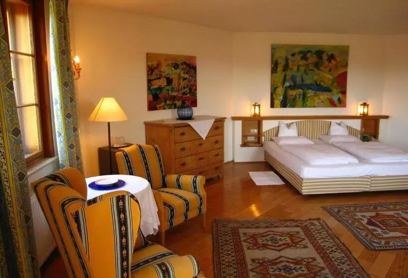 Comfort suite with balcony, Römerstein