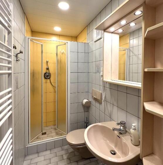 ファミリーステューディオ, Gästehaus Biobauernhof Mandl