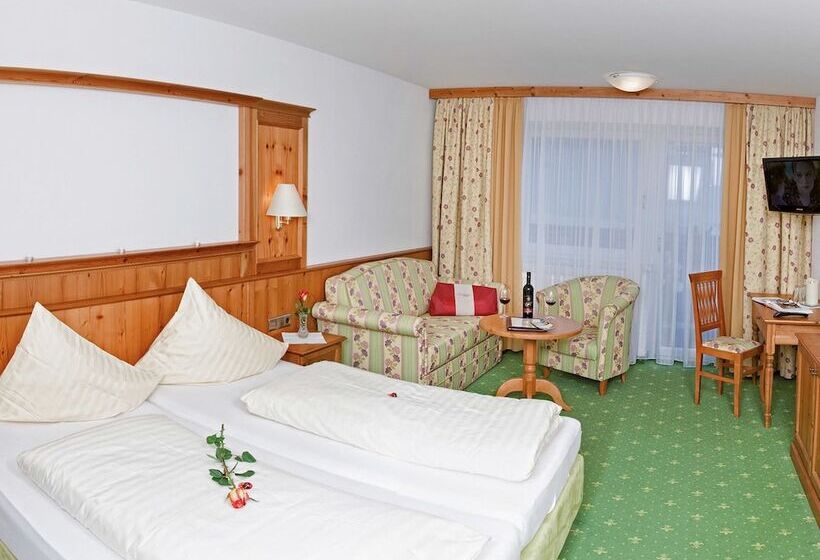 带山景的高级间, Almhof Lackner