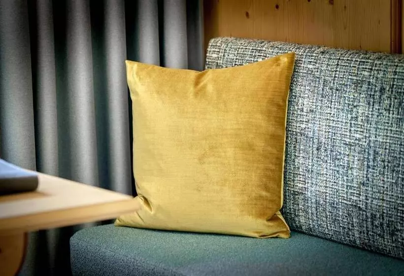 Comfort Yhden Hengen Huone, Alpenhof