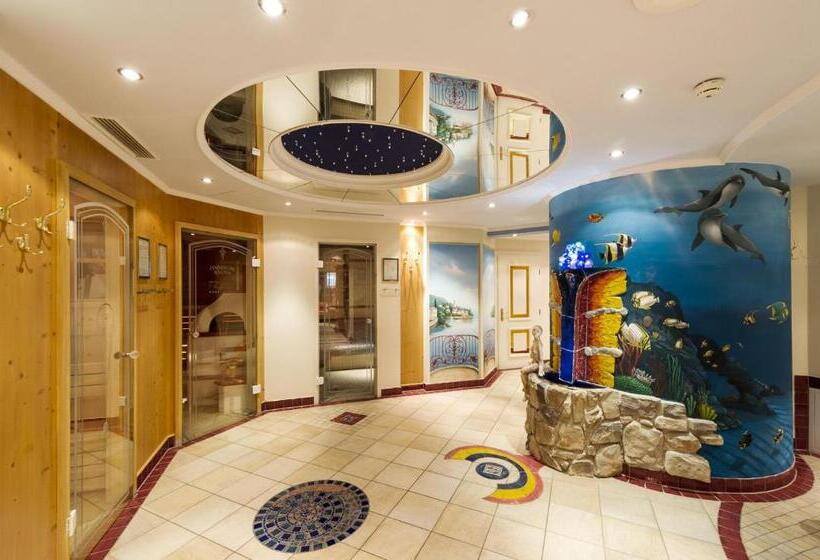 Семейный Номер, Auffacherhof