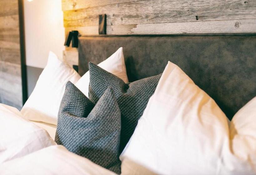 חדר סטנדרט, Berg Leben