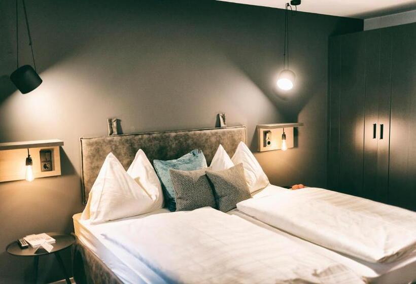 חדר סטנדרט, Berg Leben