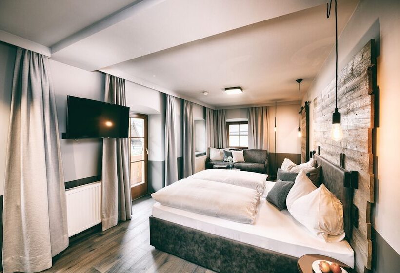 סוויטת ג'וניור, Berg Leben