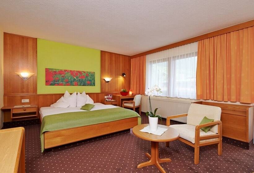 اتاق استاندارد سه نفره, Garni Romantika