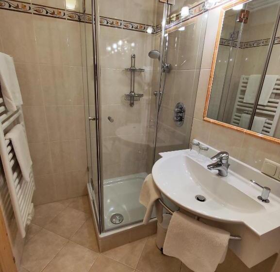 Номер Стандарт, Gut Kramerhof