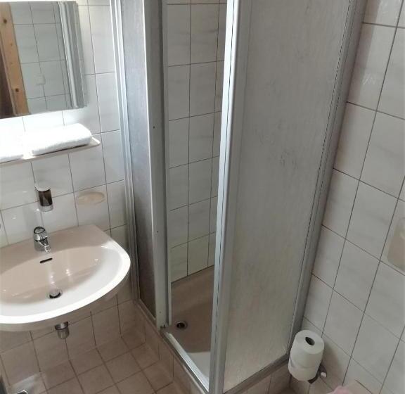 Номер Стандарт, Gut Kramerhof