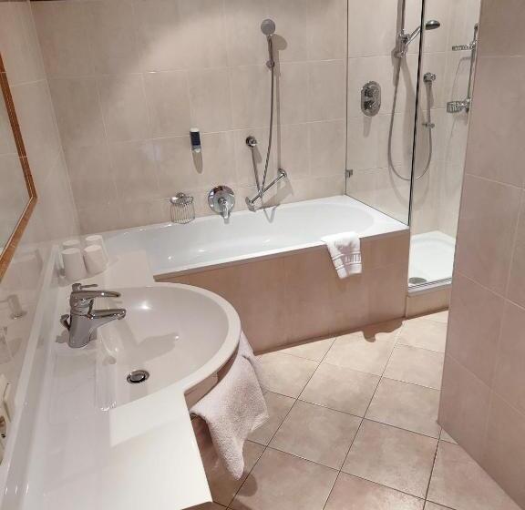 Семейный Номер, Gut Kramerhof