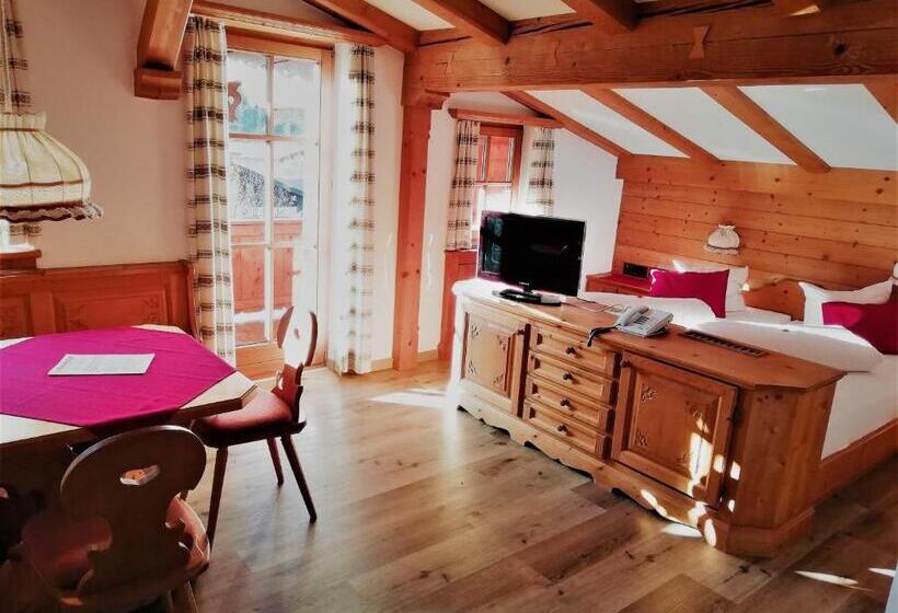 Студия Стандарт, Gut Kramerhof