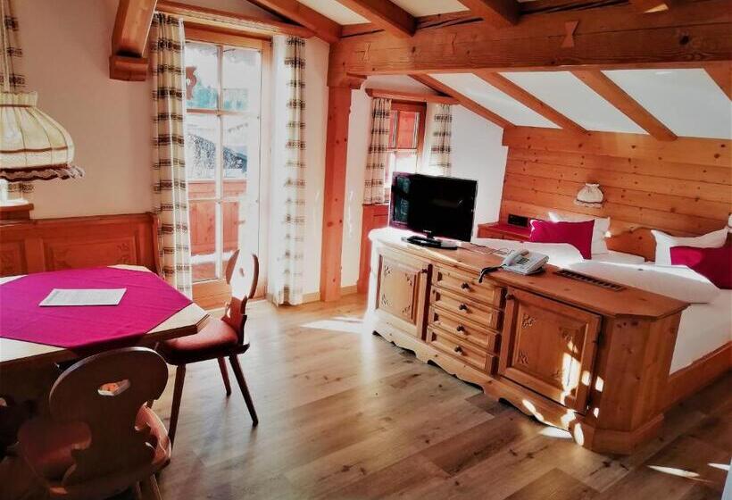 Студия Стандарт, Gut Kramerhof