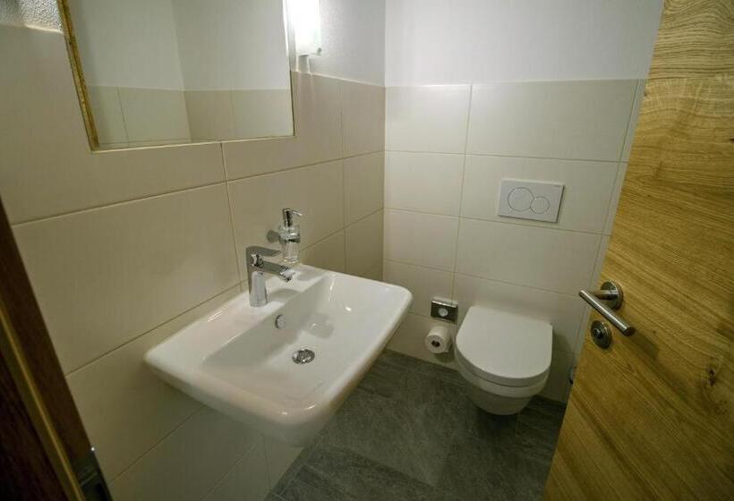 Апартаменты 1 Спальня с Балконом, Haus Mariandl