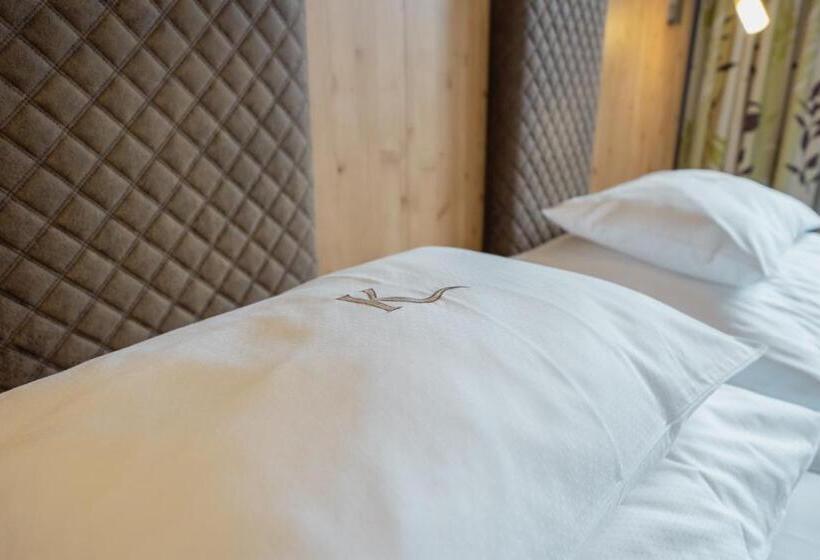 스탠다드 룸 호수 전망, Karlwirt