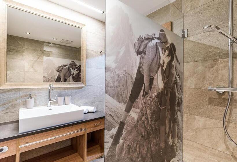 스탠다드 룸, Karlwirt