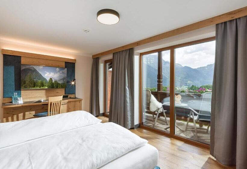 주니어 스위트 발코니, Karlwirt